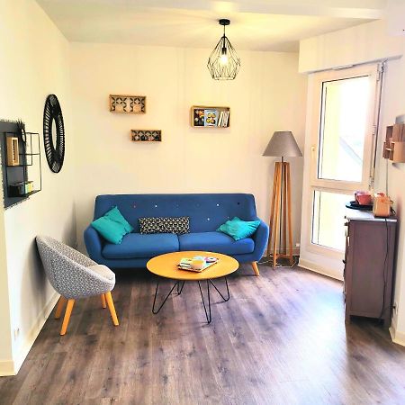 Charmant Appartement Au Coeur Du Centre Ville แก็งแปร์ ภายนอก รูปภาพ
