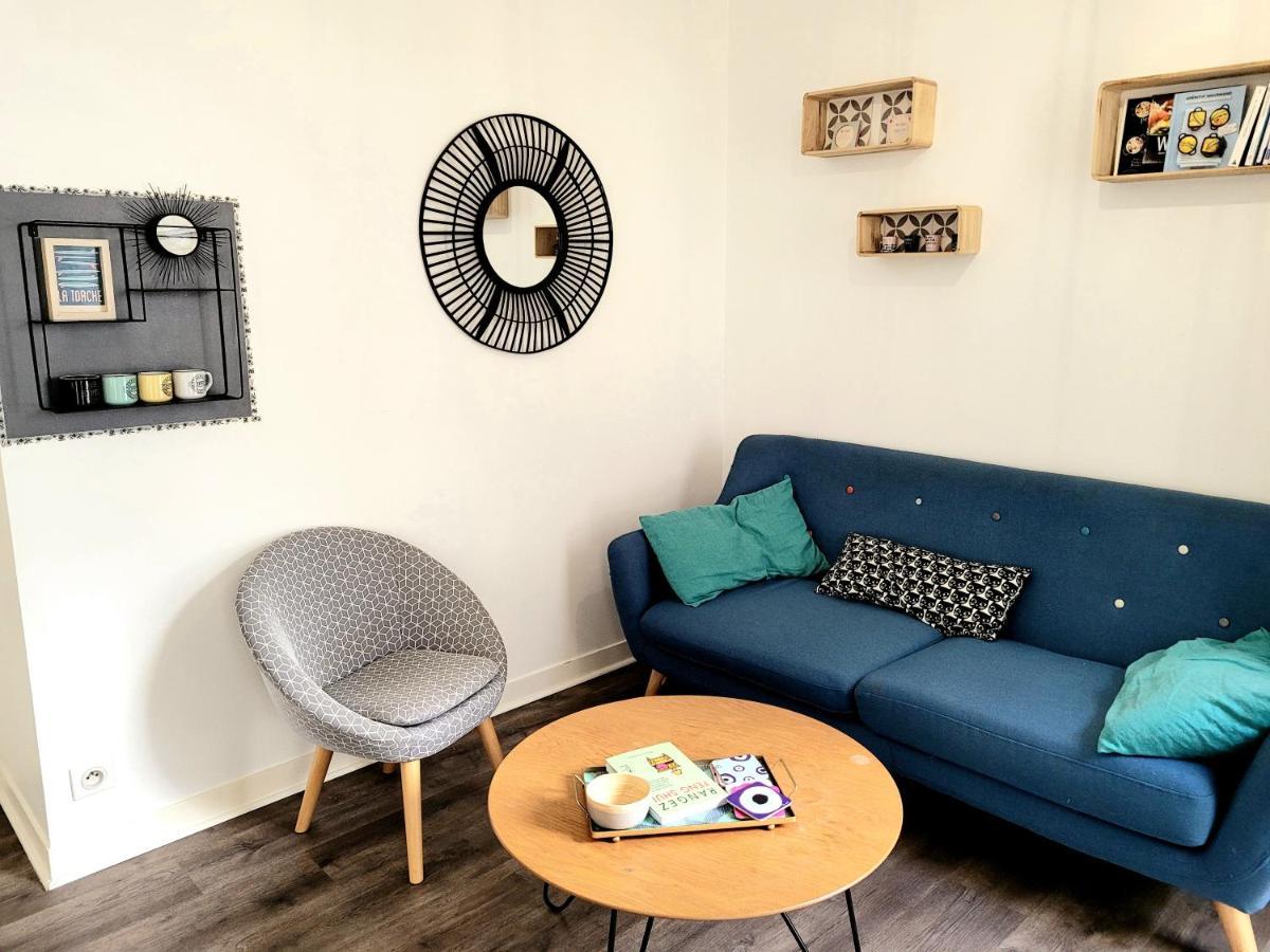 Charmant Appartement Au Coeur Du Centre Ville แก็งแปร์ ภายนอก รูปภาพ